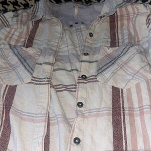 Free People flannel size M, super cute. 💕